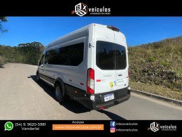 FORD - TRANSIT - 2022/2022 - Branca - R$ 267.900,00