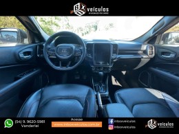 FIAT - TORO - 2023/2023 - Cinza - R$ 159.900,00