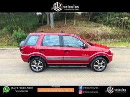 FORD - ECOSPORT - 2009/2009 - Vermelha - R$ 35.900,00