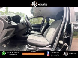 FORD - FIESTA - 2011/2012 - Preta - R$ 35.900,00