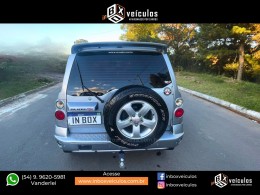 MITSUBISHI - PAJERO TR4 - 2008/2008 - Prata - R$ 46.900,00