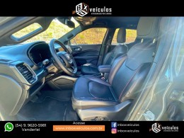FIAT - TORO - 2023/2023 - Cinza - R$ 159.900,00
