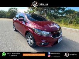 CHEVROLET - PRISMA - 2017/2018 - Vermelha - Sob Consulta