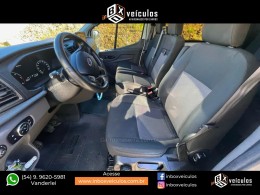 FORD - TRANSIT - 2022/2022 - Branca - R$ 267.900,00