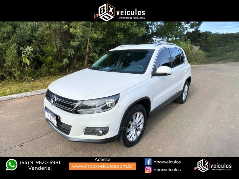 VOLKSWAGEN - TIGUAN - 2011/2012 - Branca - R$ 59.900,00